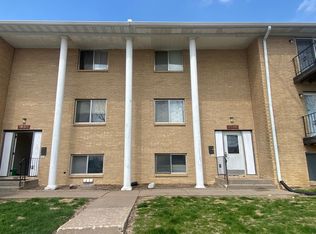 1634 W 42nd St APT 5, Davenport, IA 52806