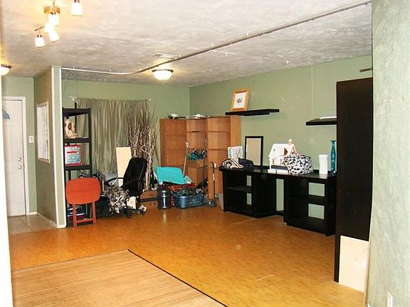 5th image of 310 Franklin Dr