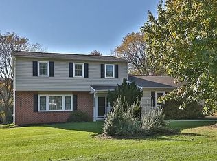 1588 Tennis Cir, Lansdale, PA 19446