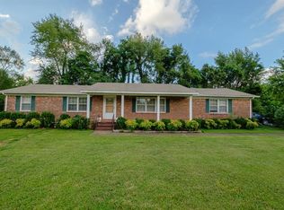 134 Bel Aire Dr, Winchester, TN 37398