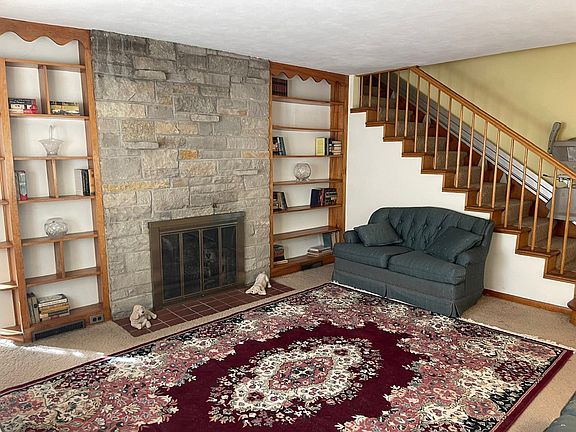 3rd image of 342 Westmoreland Ave