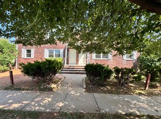 15 W 19th St #2-R, Linden, NJ 07036