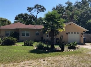 1702 W Country Club Dr, Tampa, FL 33612