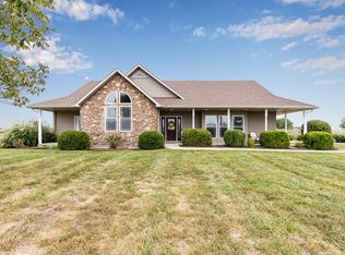15650 S Lost Cabin Rd, Hartsburg, MO 65039