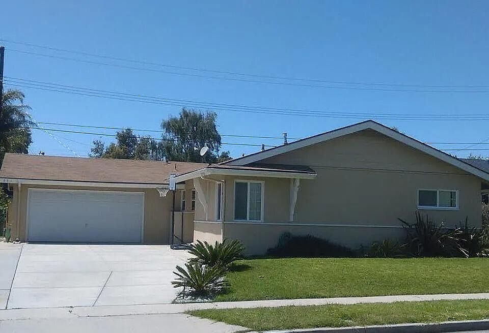 1st image of 351 S Crocker Ave