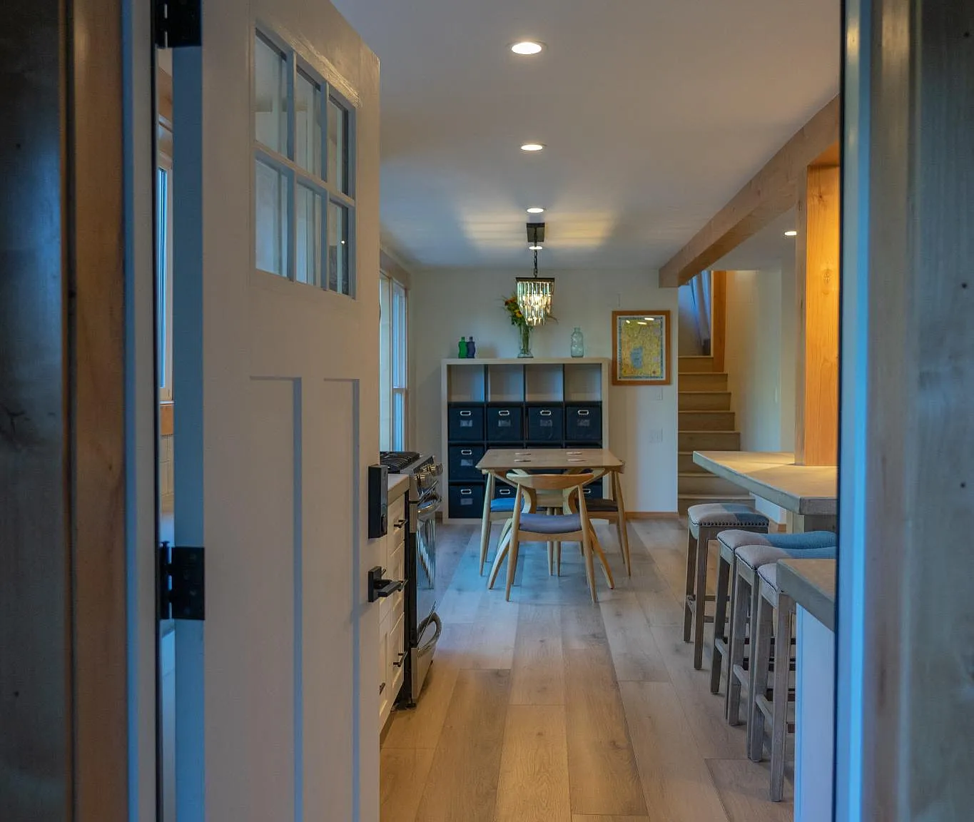 1 bed, 900 sqft, $2,500 — Photo 2