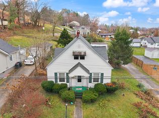 104 Ann St, Irvine, KY 40336