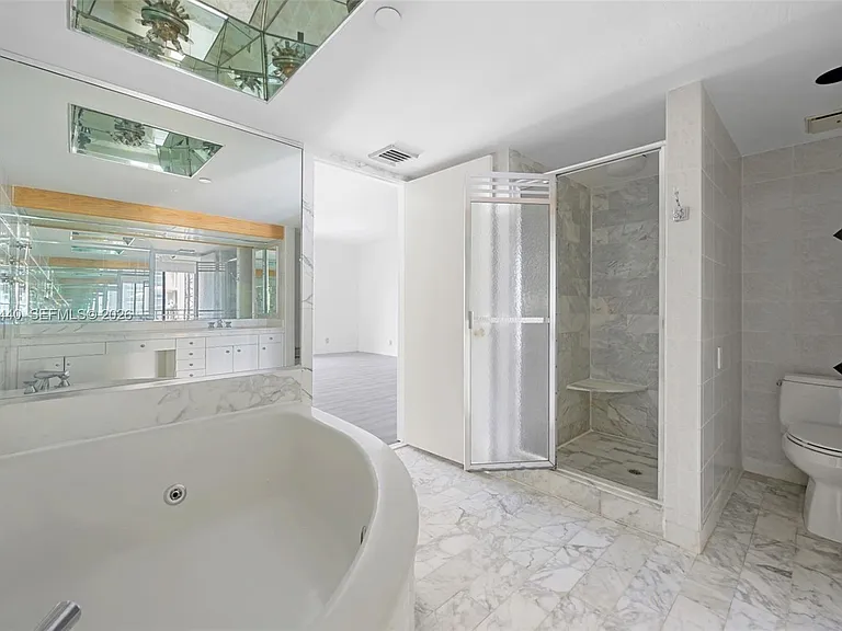 19355 Turnberry Way #15G — Photo 19
