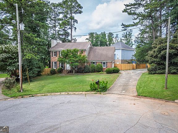 4th image of 3170 Pine Cove Ct SW