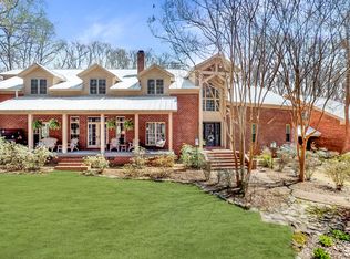 102 Lands End Dr, Jackson, TN 38305