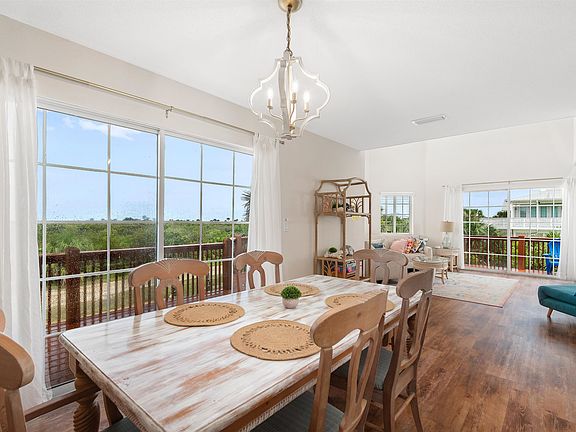 5th image of 34 Oceanside Dr