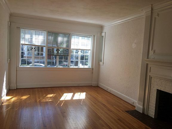 4th image of 830 Gates Ave APT B1
