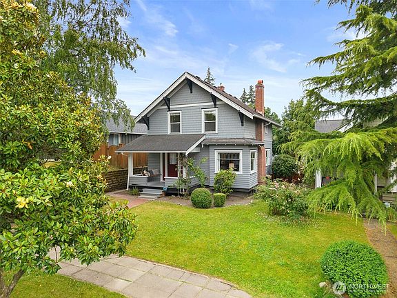 2nd image of 912 N Grant Avenue