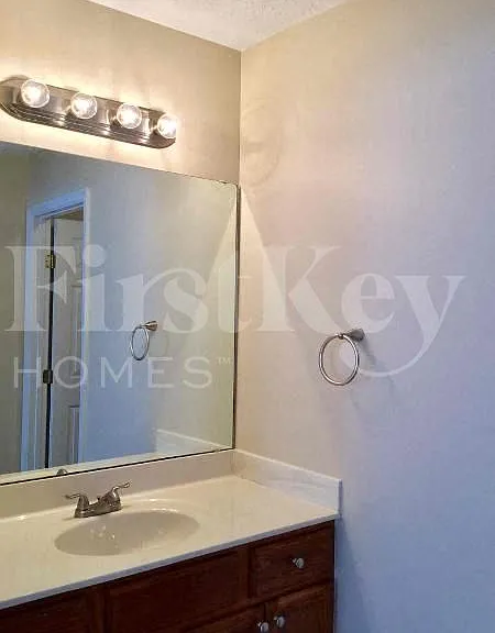 1616 Hastings Ct — Photo 26