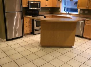 3725 Rockefeller Ave #A, Everett, WA 98201