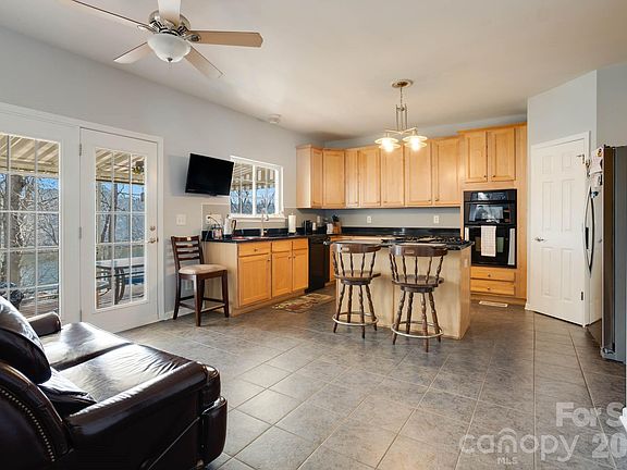 4th image of 152 Lighthouse Rd