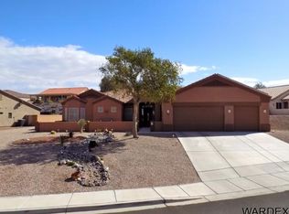 2574 Joshua Tree Ln, Bullhead City, AZ 86442