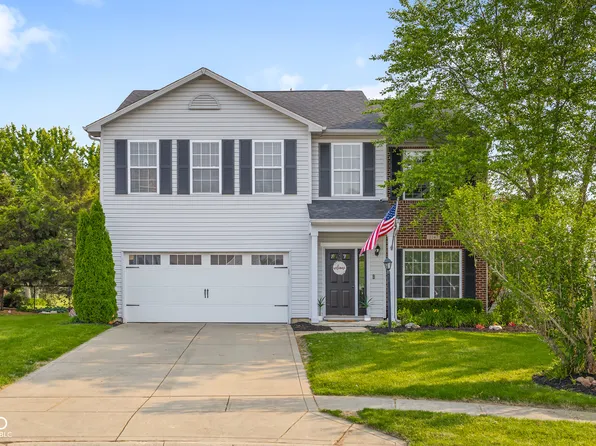 2247 Rolling Hill Ct, Columbus, IN 47201