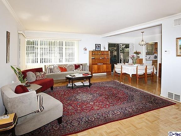 2nd image of 1233 N Columbus Ave APT 1D