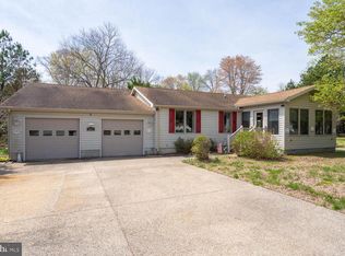 405 Serrill Ave, Ocean View, DE