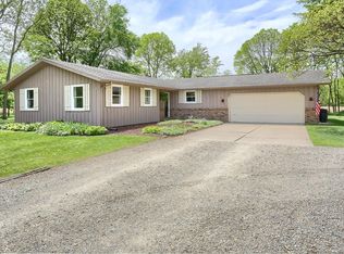 265 E High Circle Dr, Warsaw, IN