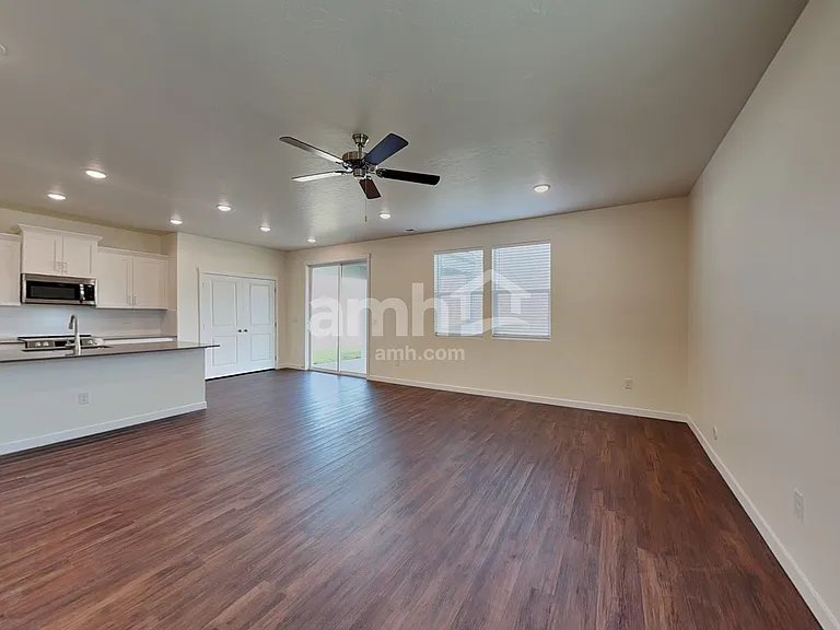 9507 W Shumard St — Photo 6