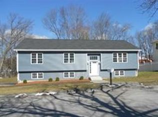 31 Benson St, Worcester, MA 01604