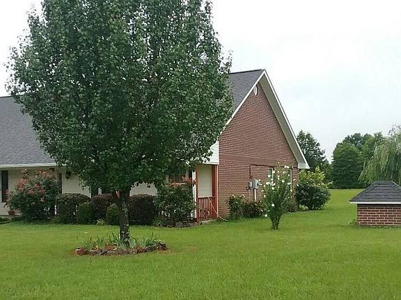 3rd image of 22 Brower Ln
