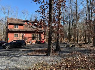 104 Grouse Ct, East Stroudsburg, PA 18301
