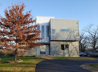 8518 W Sauk Trl, Frankfort, IL 60423