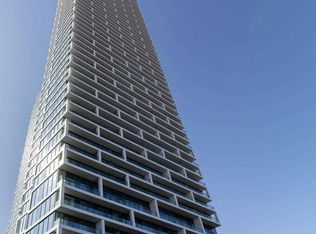 898 Portage Pkwy #2111, Vaughan, ON L4K 0J6