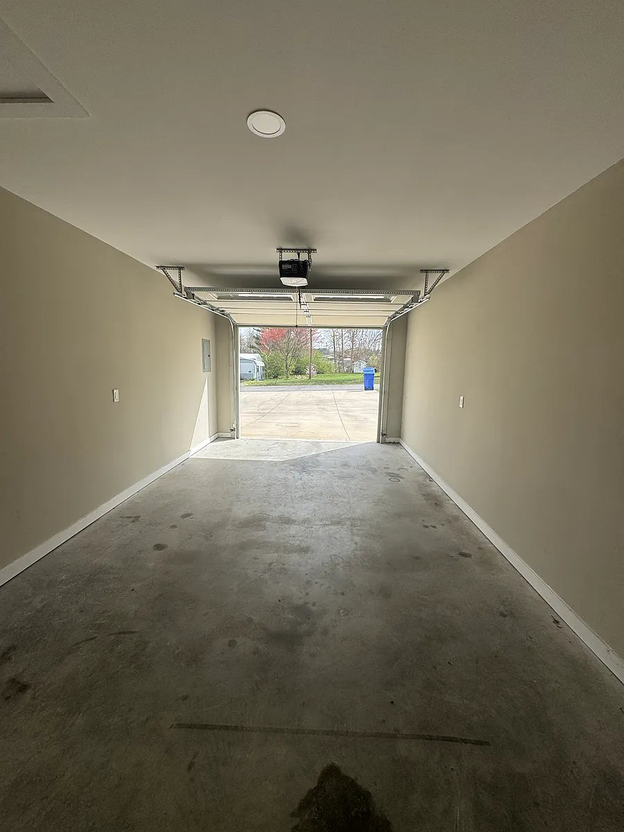 Building Photo - 3811 McBroom Chapel Rd #2