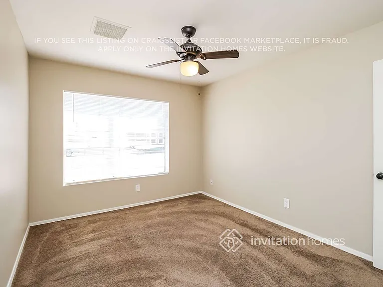 5430 N 79th Dr — Photo 14