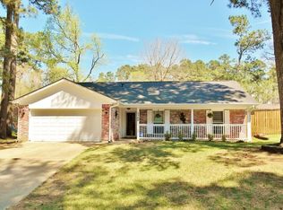 3345 Knob Oaks Dr, Huntsville, TX 77340