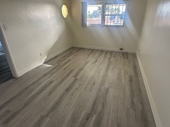 5th image of 1563 S Orange Grove Ave APT 5