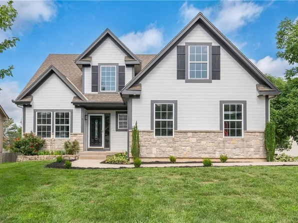 705 N Glenview Ct, Independence, MO 64056