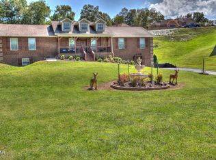 430 Spicer Ln, Sevierville, TN 37862