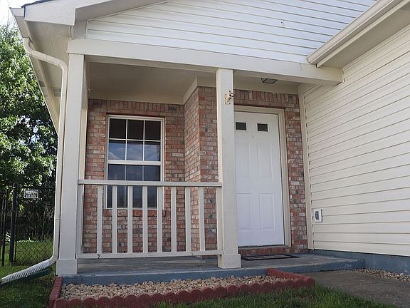 Front porch 