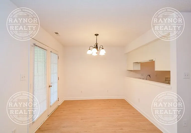 3305 Tarleton E — Photo 7