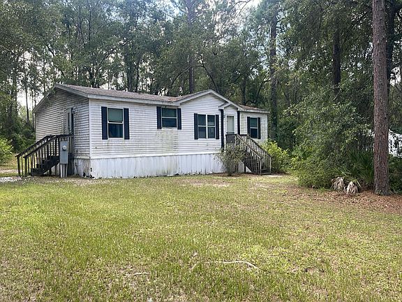 3rd image of 13921 NE 180th St
