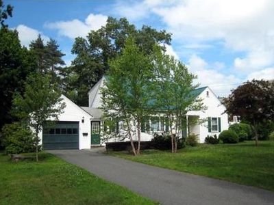 25 Montague St, Turners Falls, MA, 01376