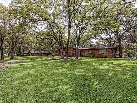 2nd image of 4325 Idylwood Ln