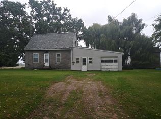 6100 N Musson Rd, Edmore, MI 48829