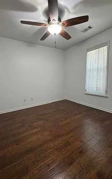 9500 Kilburn Ct — Photo 10