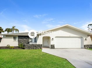 1318 Arrow St, Port Charlotte, FL 33952