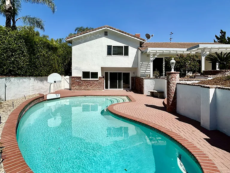 22525 Flamingo St — Photo 17
