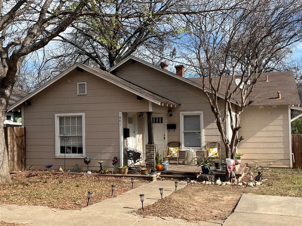 1801 Belle Pl, Fort Worth, TX 76107