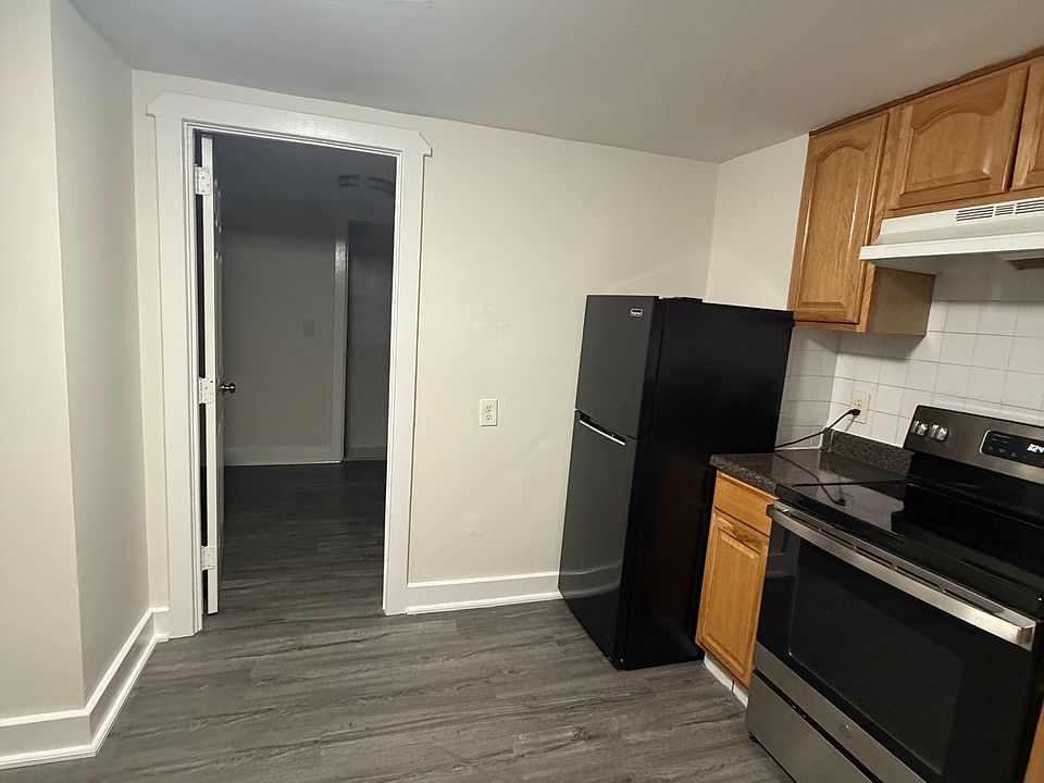 1st image of 4220 Van Cortlandt Park E Floor 1