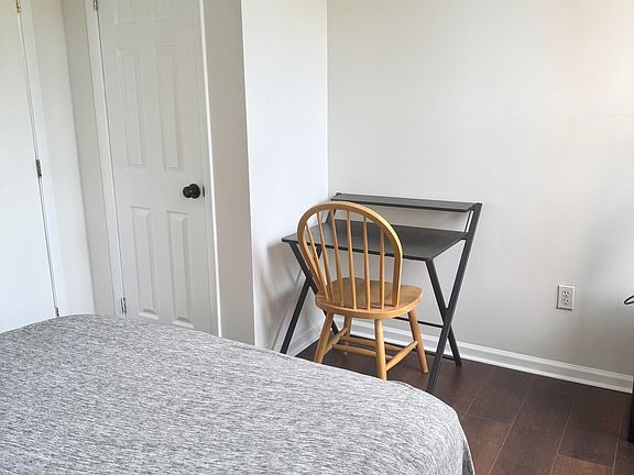 3rd image of 376 Lafayette Ave APT 2C