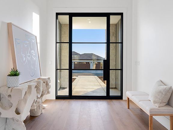 5th image of 725 Oreno Cir